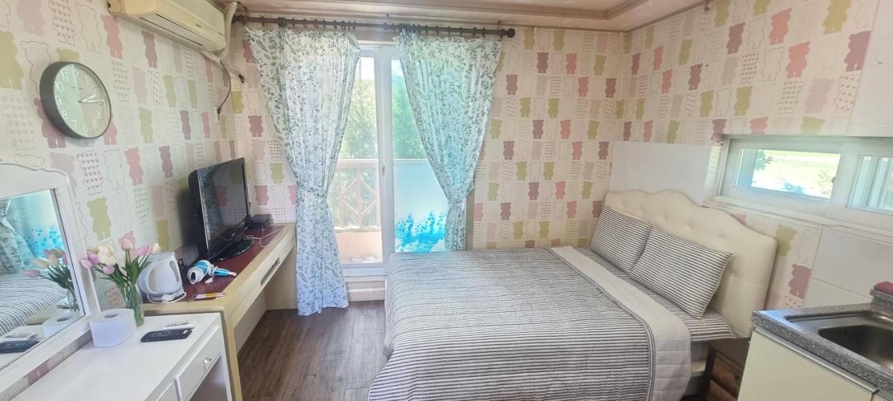 Yeowoogneul Pension Chuncheon Buitenkant foto
